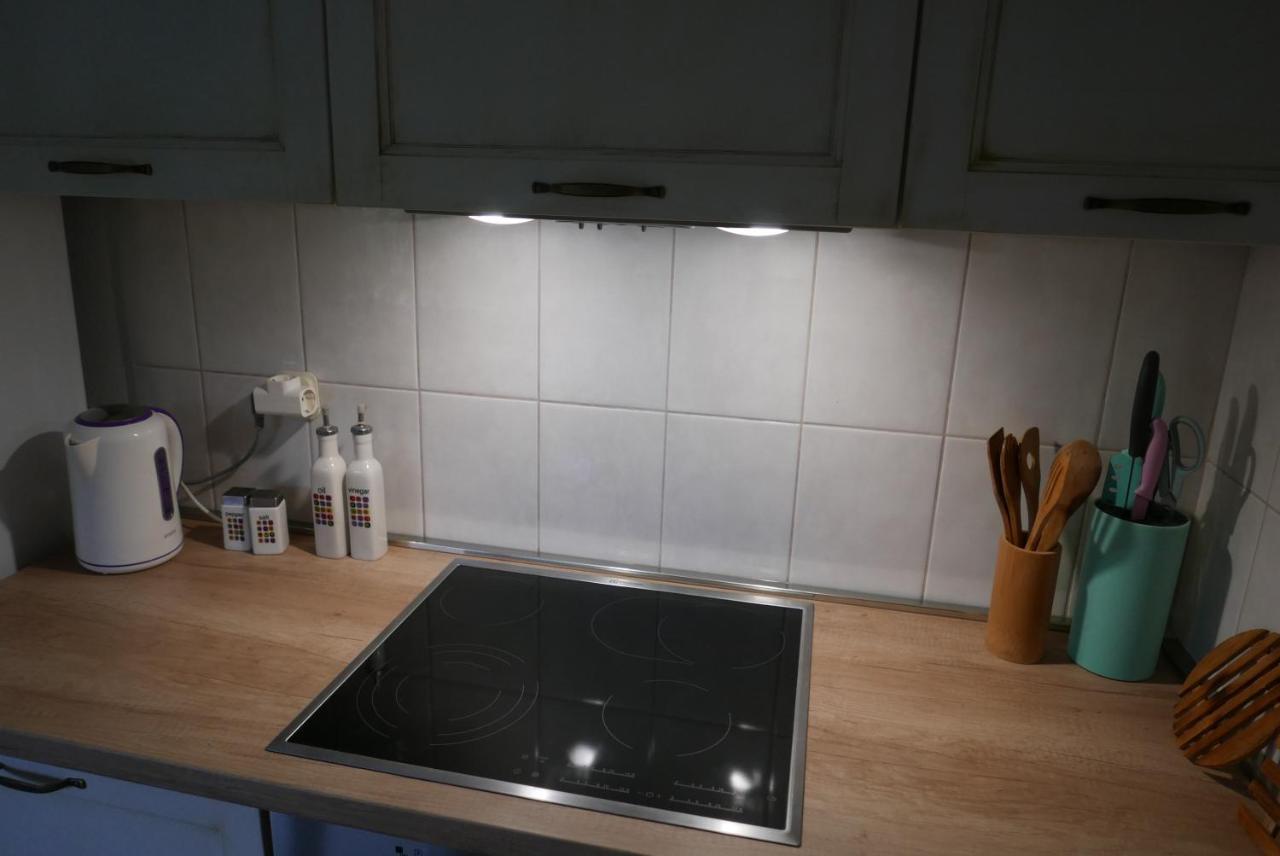 Vacation House "Pave" Povlja  Esterno foto